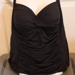 La Blanca Black Twist Top Ruched Front Adjustable Strap Padded Tankini Top 18W